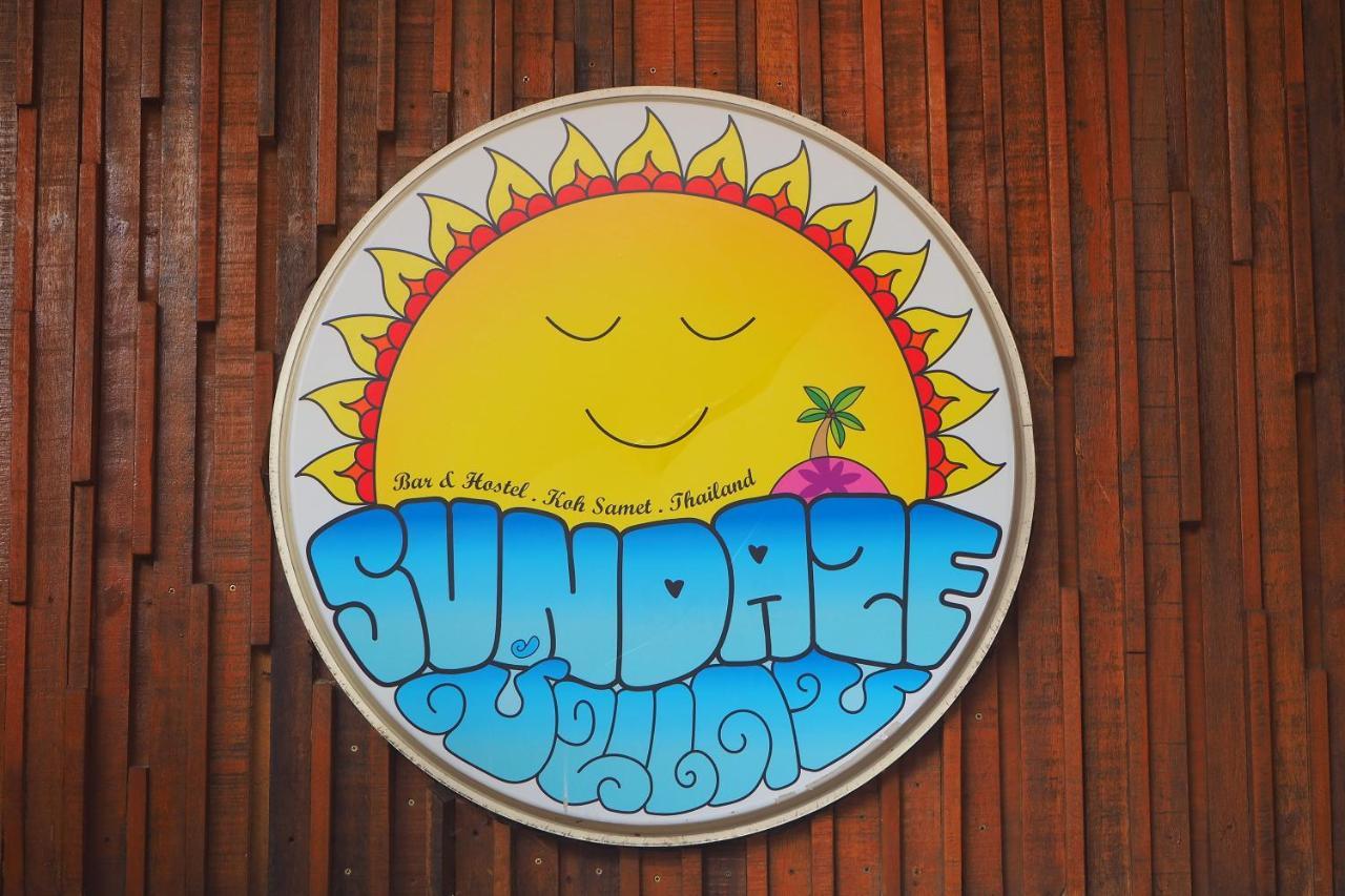 Sundaze Samet - Bar & Hostel Koh Samet Exterior photo